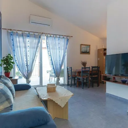 One-bedroom In *
